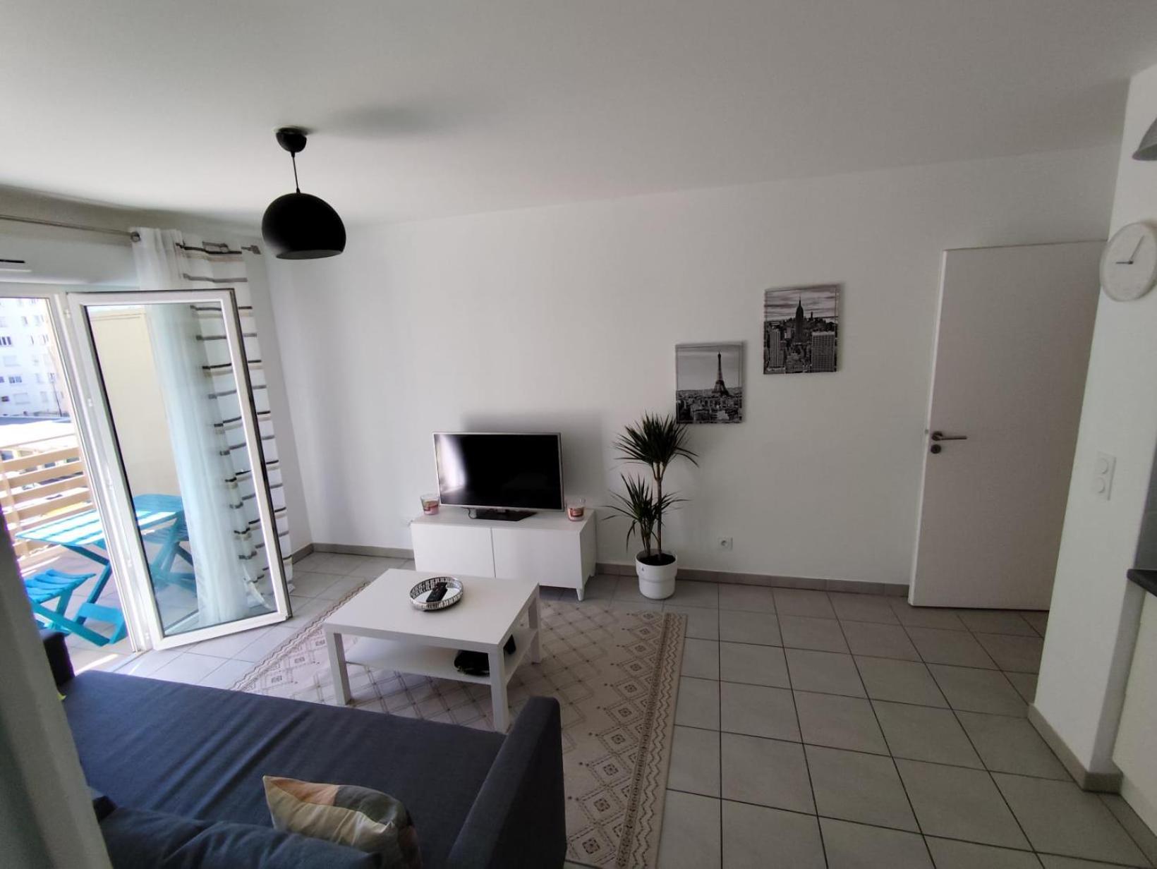 Appartement Montpellier Esterno foto